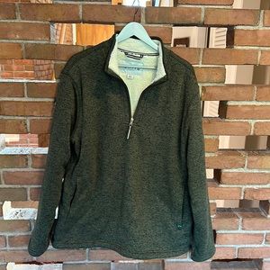 Mens Orvis pullover size Large